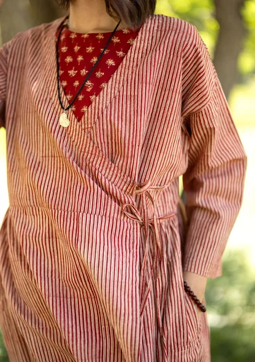 Vävd klänning ”Rose hip” i ekologisk bomull - henna