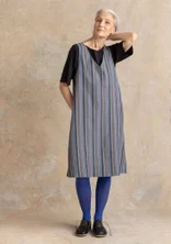 Vävd klänning ”Esme” i bomull/lin - järngrå/randig