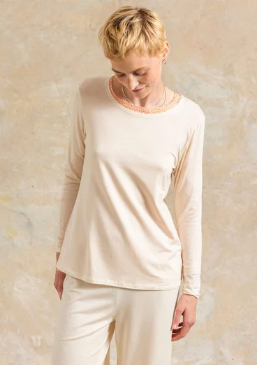 Trikåtop ”Bianca” i lyocell/elastan - fjäder