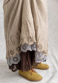 Vävd underkjol i ekologisk bomull - mörk natur